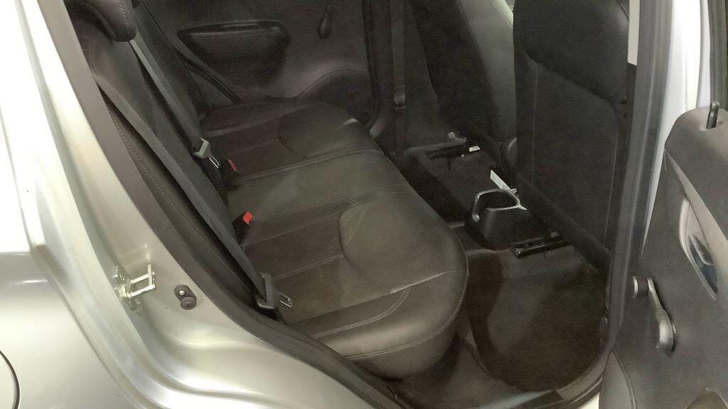 Used Vauxhall Viva 2016 for sale - 77510162: Photo 9