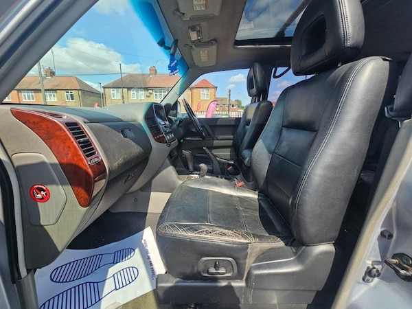 Used Mitsubishi Shogun 2005 for sale - 75268416: Photo 14