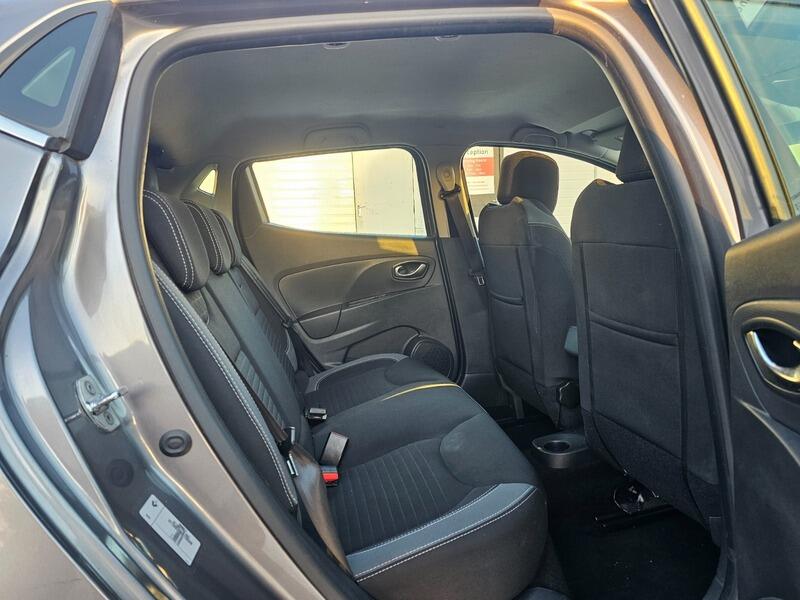 Used Renault Clio 2016 for sale - 76671357: Photo 12