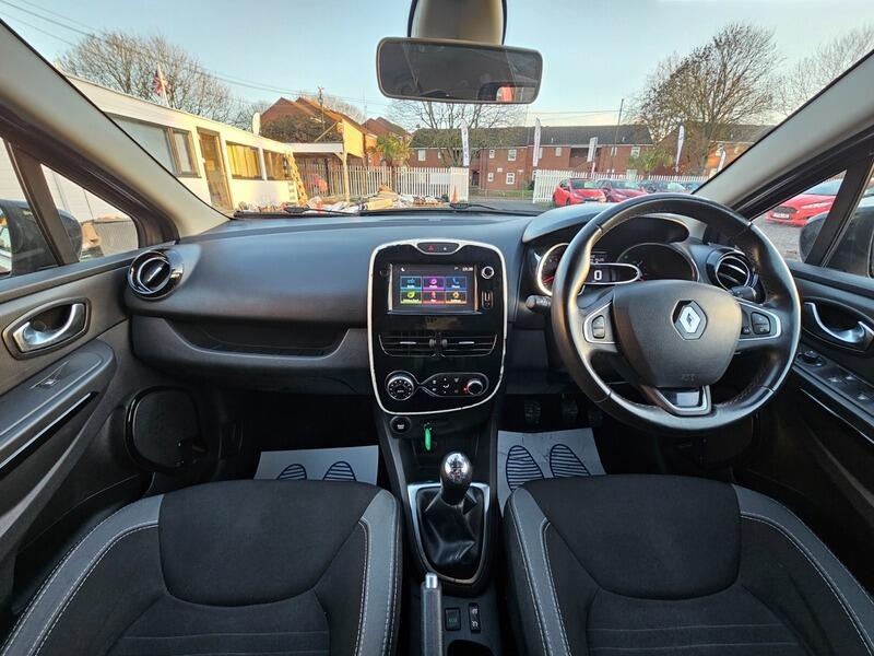 Used Renault Clio 2016 for sale - 76671357: Photo 15