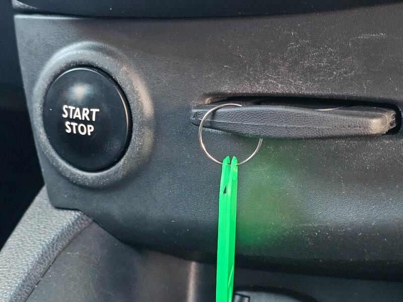 Used Renault Clio 2016 for sale - 76671357: Photo 26