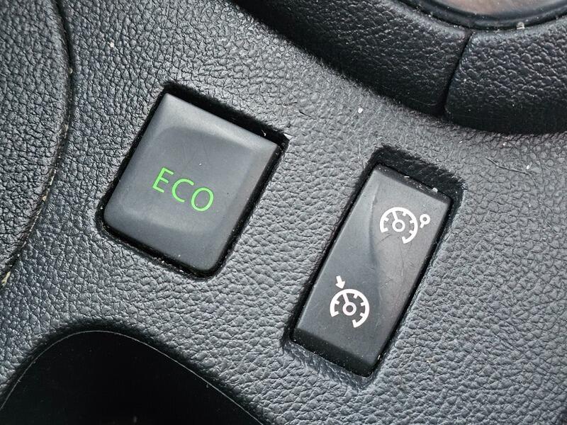 Used Renault Clio 2016 for sale - 76671357: Photo 28