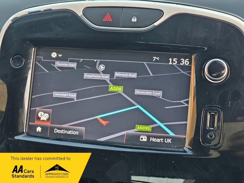 Used Renault Clio 2016 for sale - 76671357: Photo 4