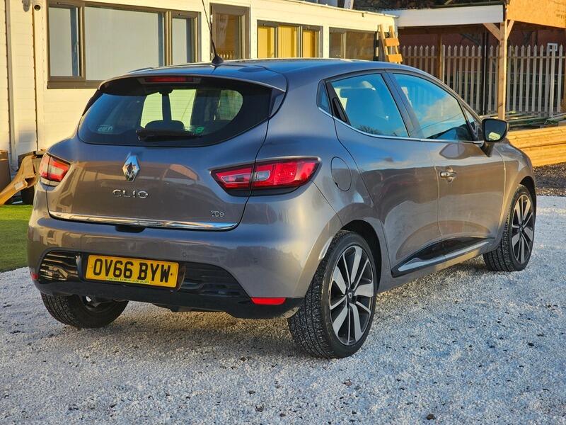 Used Renault Clio 2016 for sale - 76671357: Photo 8