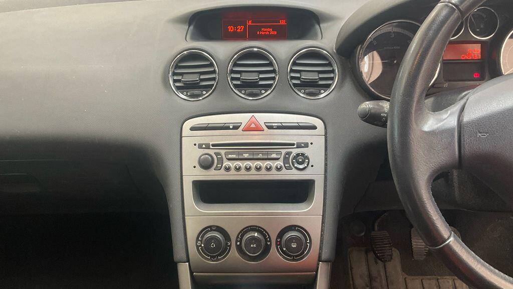 Used Peugeot 308 2012 for sale - 77898365: Photo 3