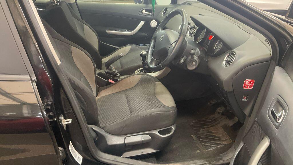 Used Peugeot 308 2012 for sale - 77898365: Photo 4