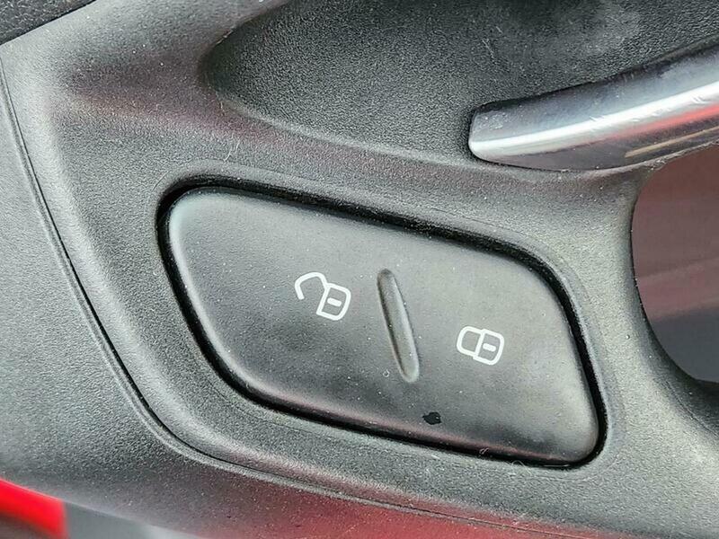 Used Volkswagen Polo 2012 for sale - 76259923: Photo 18