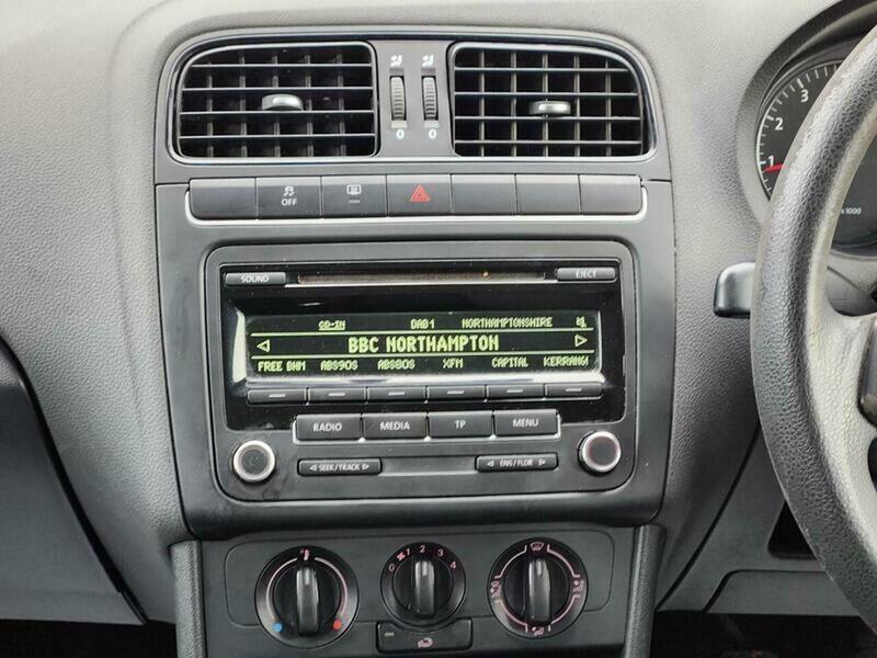 Used Volkswagen Polo 2012 for sale - 76259923: Photo 19