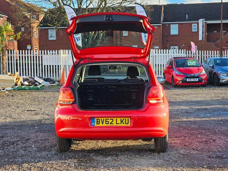 Used Volkswagen Polo 2012 for sale - 76259923: Photo 9