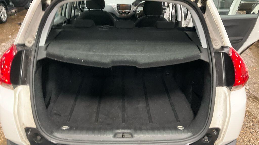 Used Peugeot 2008 2014 for sale - 77163232: Photo 11