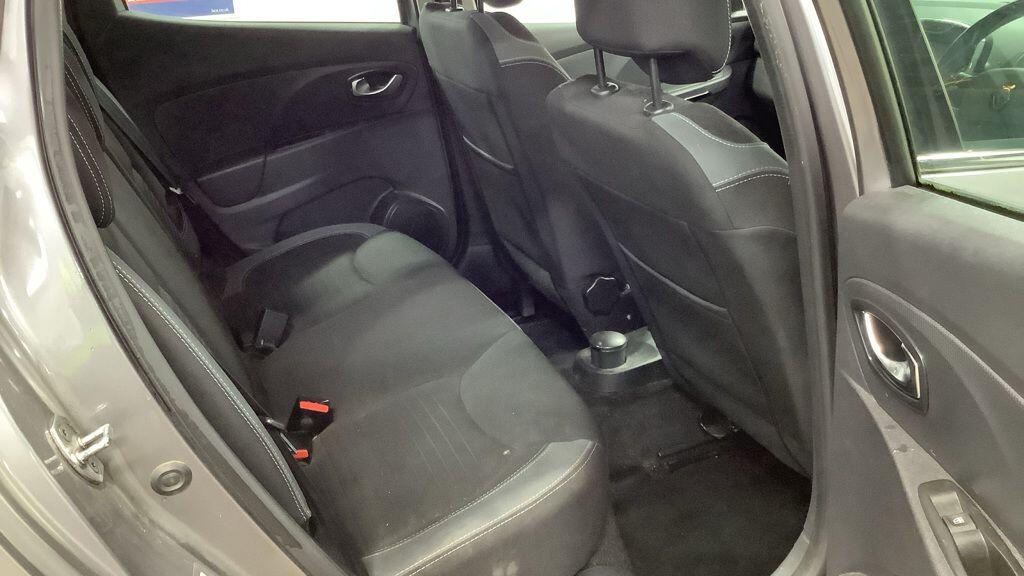 Used Renault Clio 2016 for sale - 77455694: Photo 10