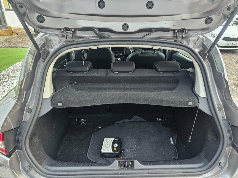 Used Renault Clio 2016 for sale - 77455694: Photo 24