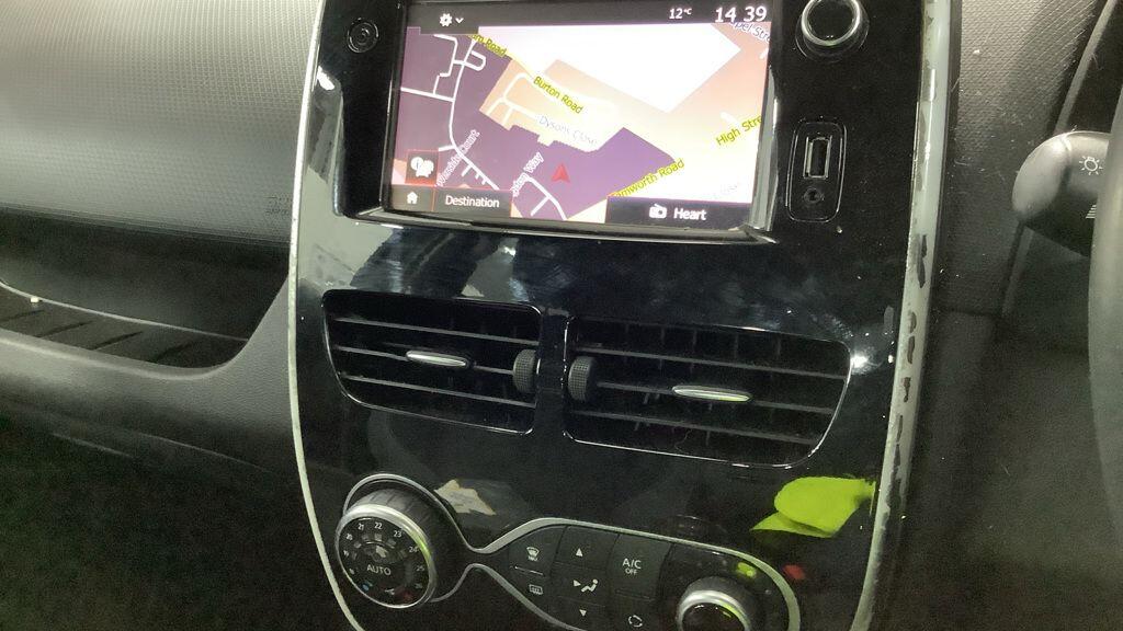 Used Renault Clio 2016 for sale - 77455694: Photo 3