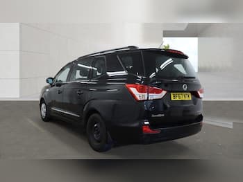 Used Ssangyong Turismo 2017 for sale - 79756255: Photo