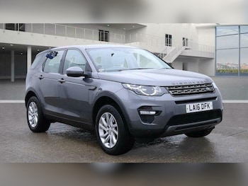 Land Rover - Discovery Sport