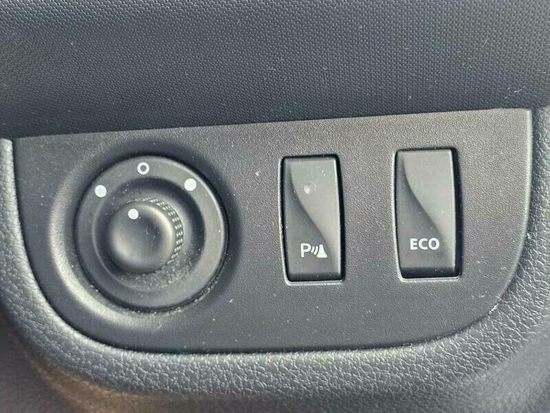 Used Dacia Sandero Stepway 2018 for sale - 75954109: Photo 17