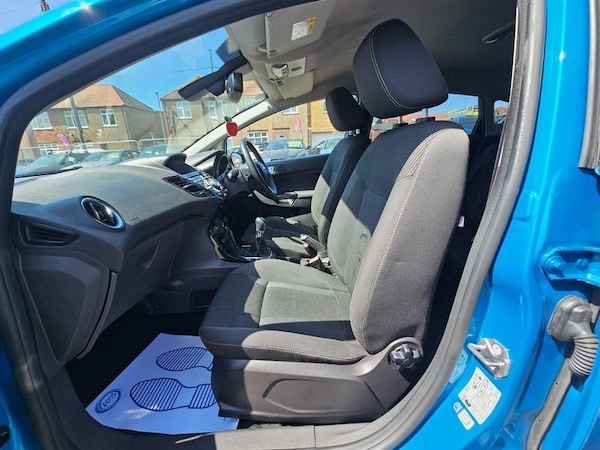 Used Ford Fiesta 2015 for sale - 74429362: Photo 14