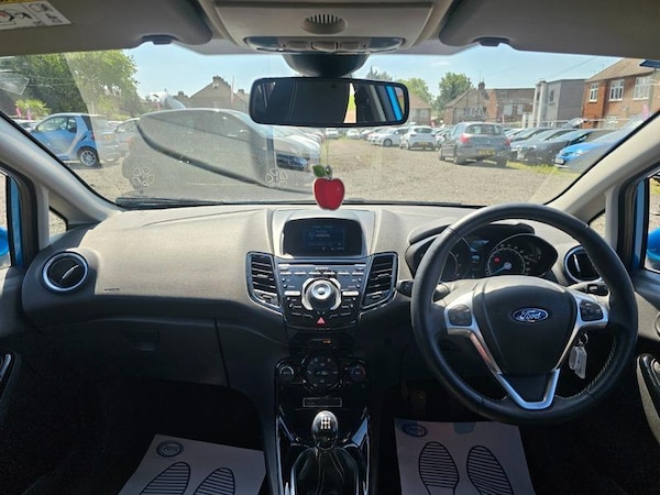 Used Ford Fiesta 2015 for sale - 74429362: Photo 16