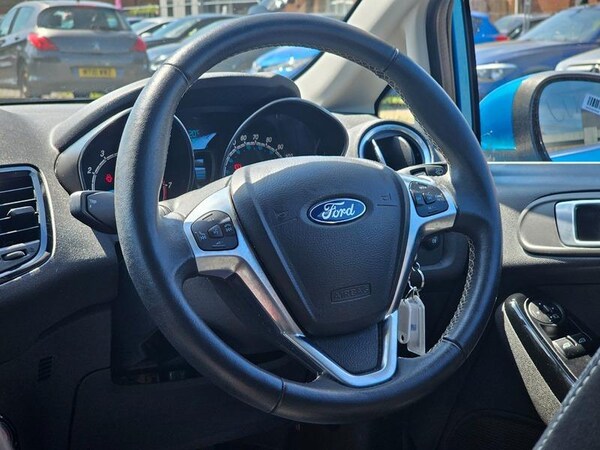 Used Ford Fiesta 2015 for sale - 74429362: Photo 21