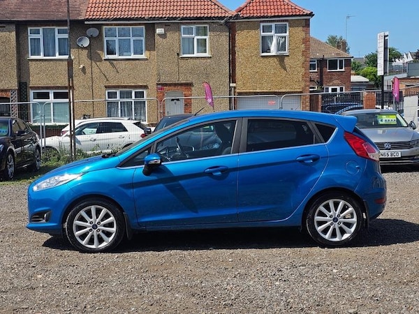 Used Ford Fiesta 2015 for sale - 74429362: Photo 6