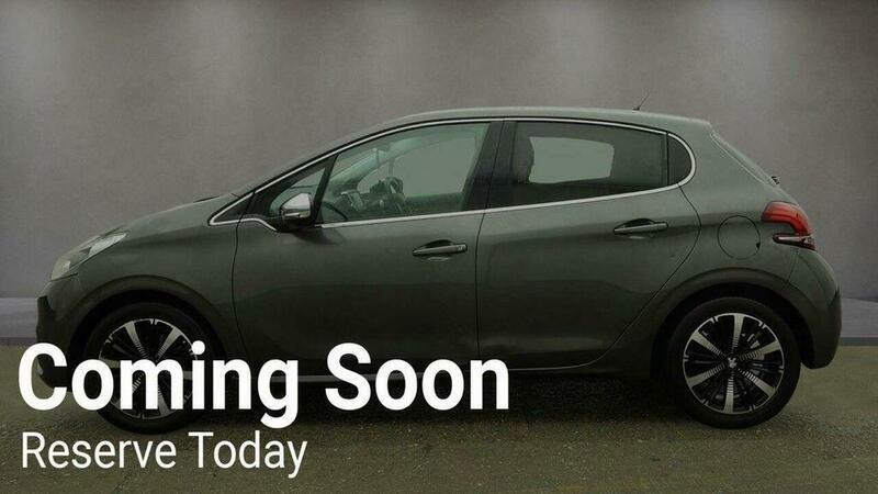 Used Peugeot 208 2018 for sale - 77162747: Photo 12