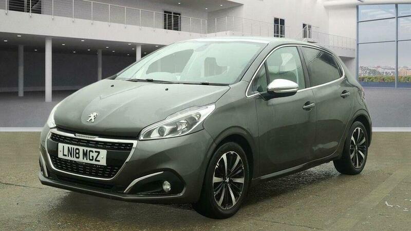 Used Peugeot 208 2018 for sale - 77162747: Photo 2