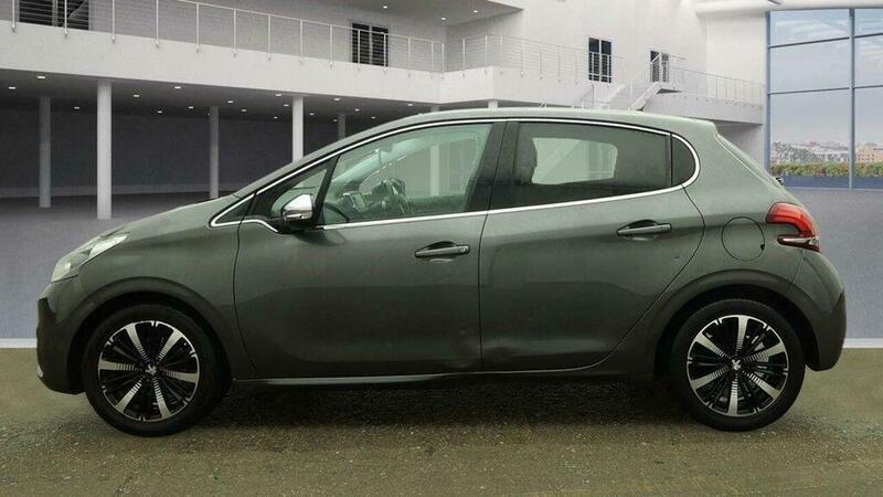 Used Peugeot 208 2018 for sale - 77162747: Photo 7