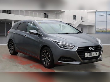 2017 (17) - 1.7 CRDi Blue Drive SE Nav 5dr DCT