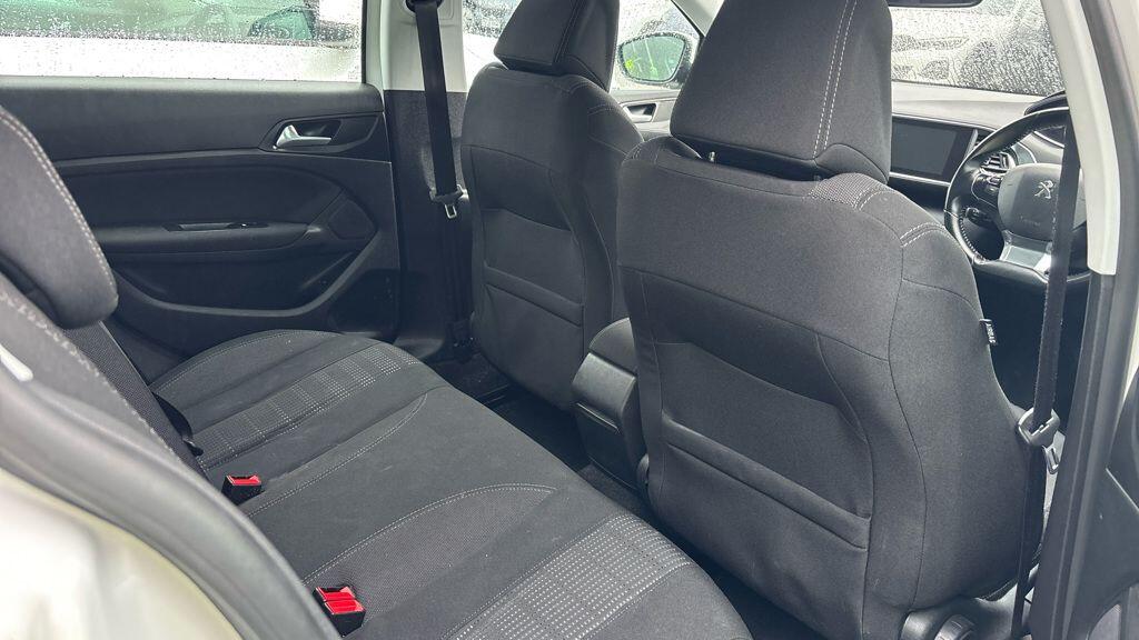 Used Peugeot 308 2017 for sale - 77345578: Photo 10