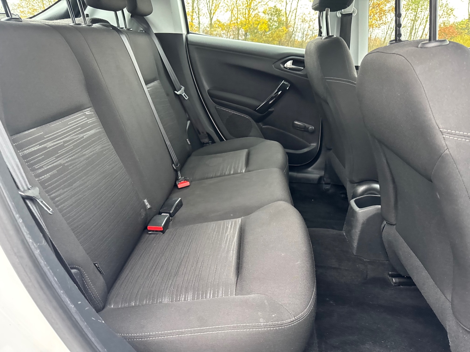 Used Peugeot 208 2015 for sale - 76488466: Photo 18