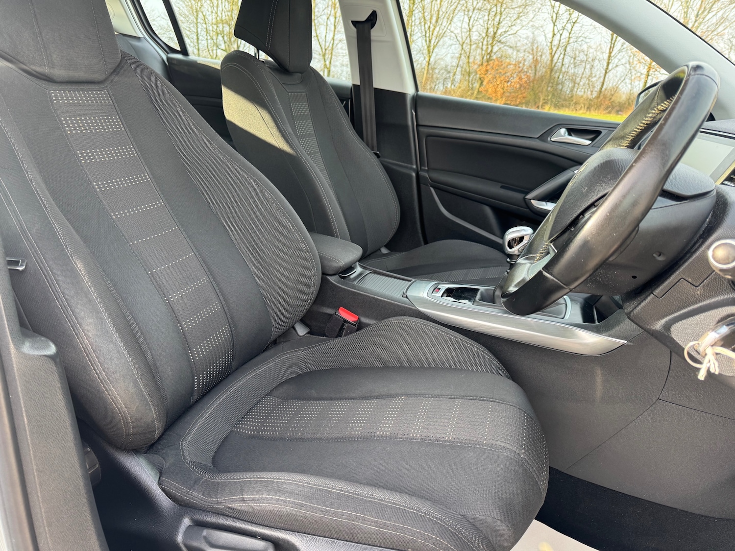 Used Peugeot 308 2016 for sale - 77311395: Photo 18