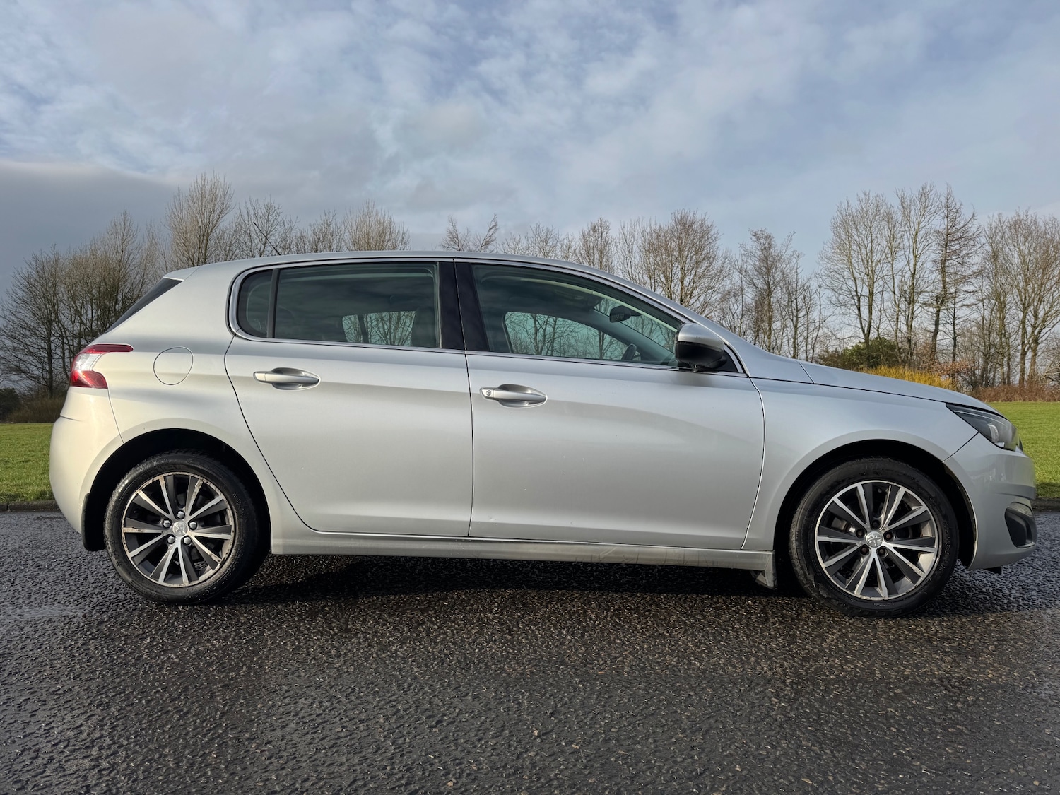 Used Peugeot 308 2016 for sale - 77311395: Photo 3