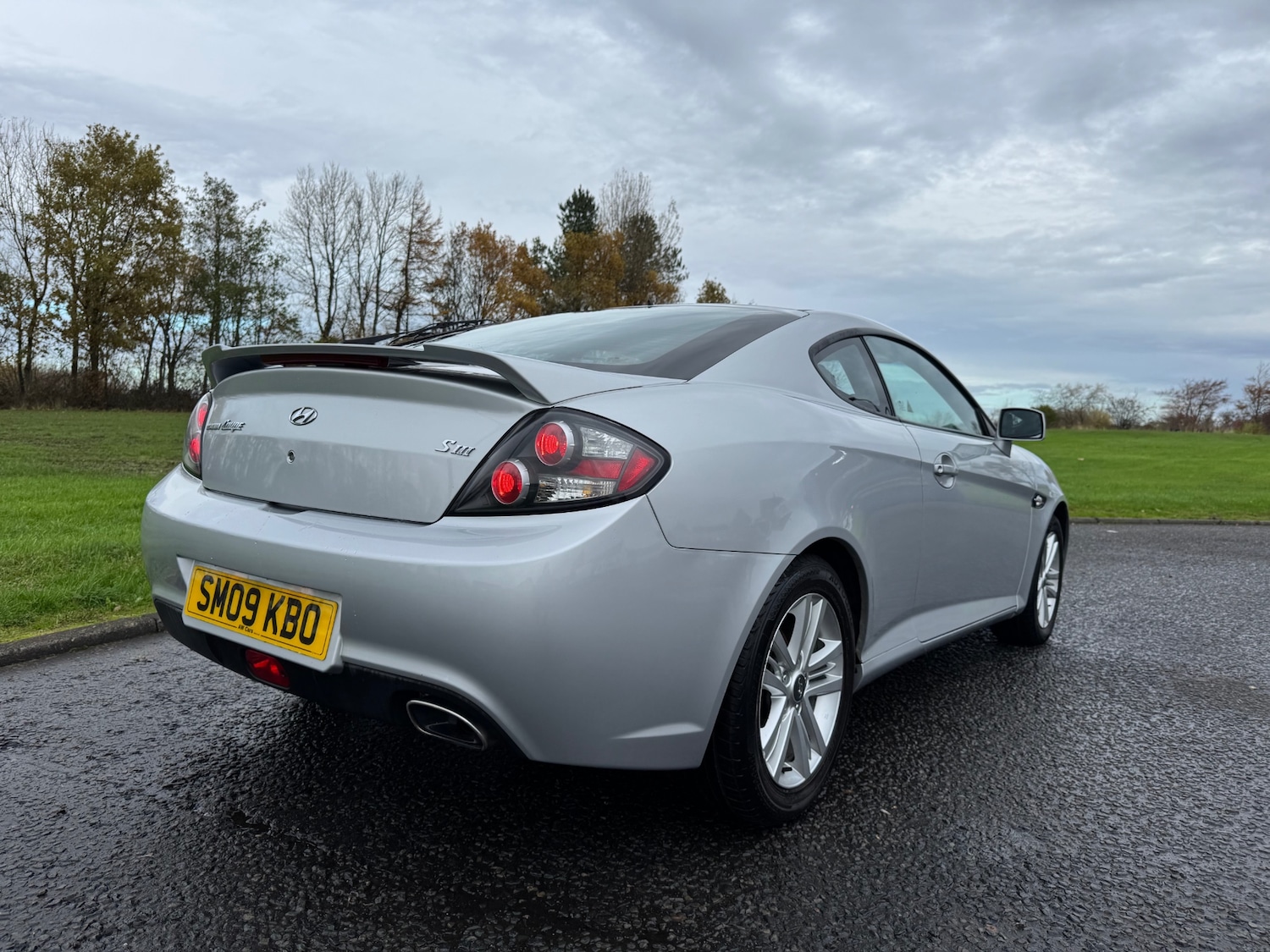 Used Hyundai Coupe 2009 for sale - 76466110: Photo 2