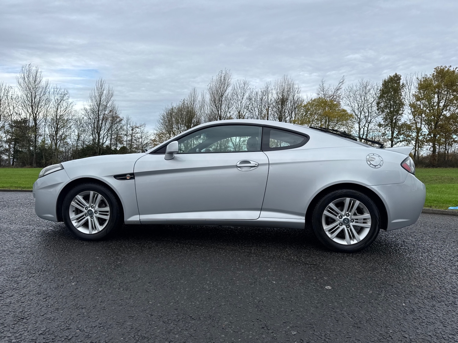 Used Hyundai Coupe 2009 for sale - 76466110: Photo 6