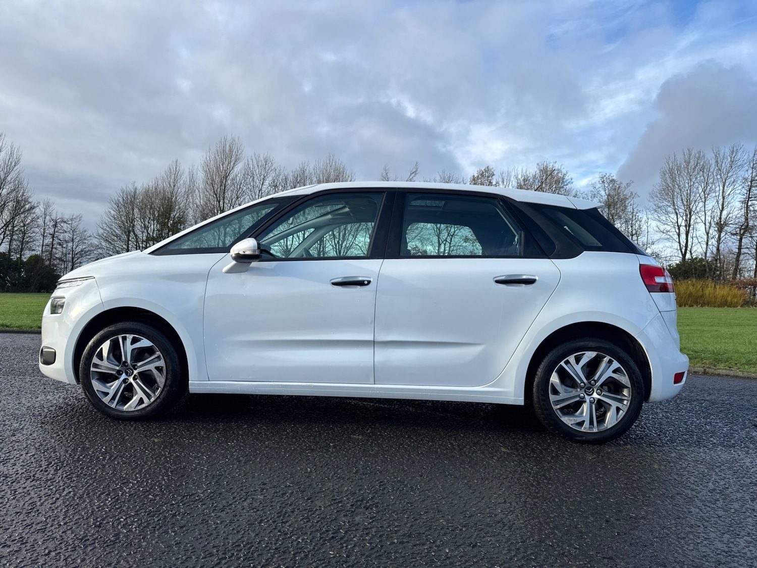 Used Citroen C4 Picasso 2016 for sale - 76663705: Photo 7