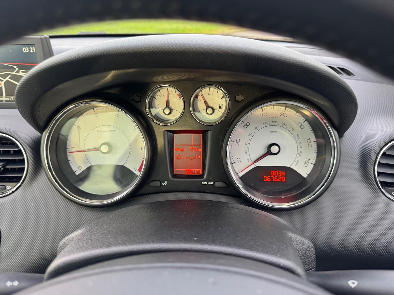 Used Peugeot 308 2013 for sale - 76466128: Photo 10