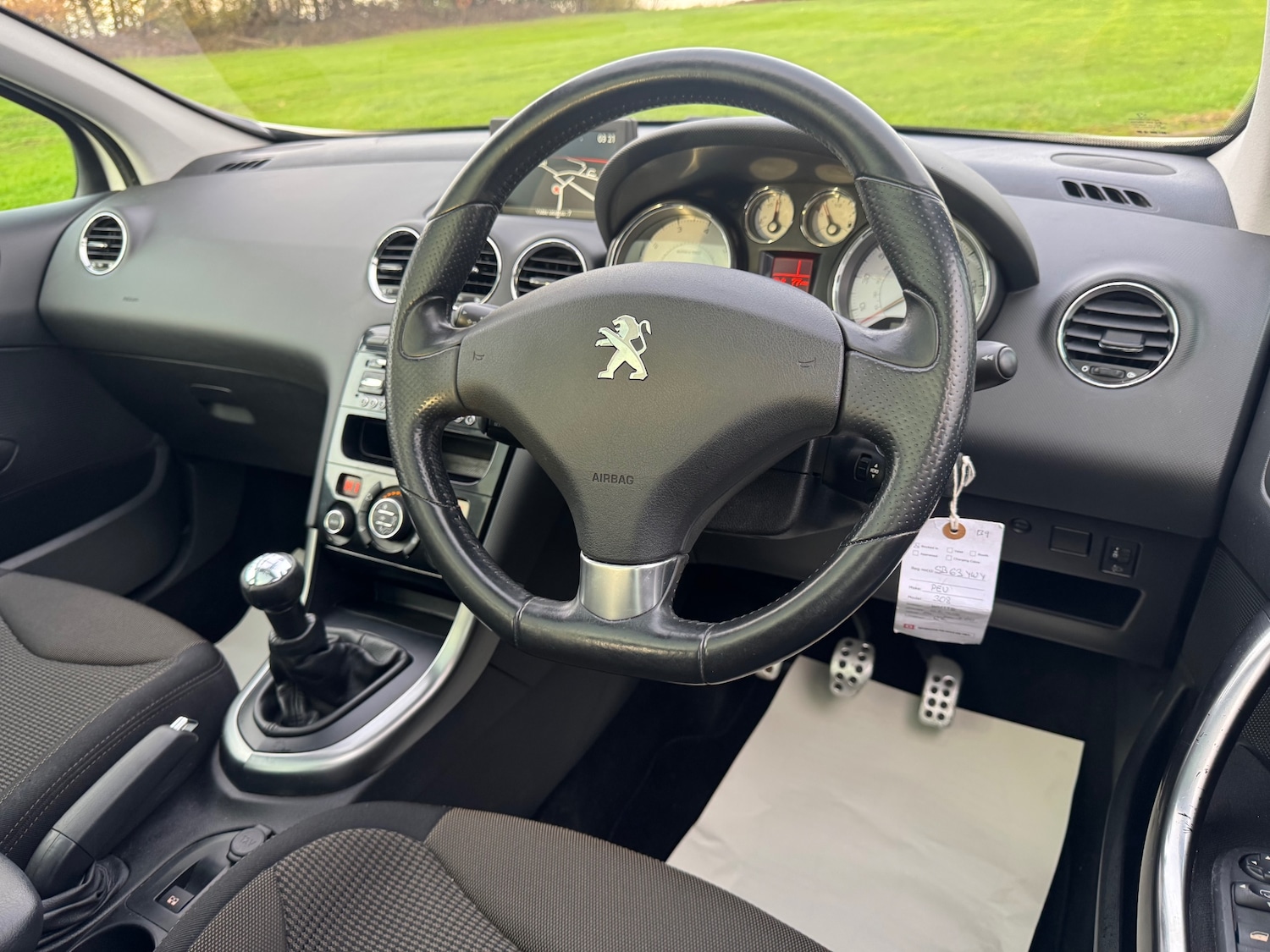 Used Peugeot 308 2013 for sale - 76466128: Photo 11