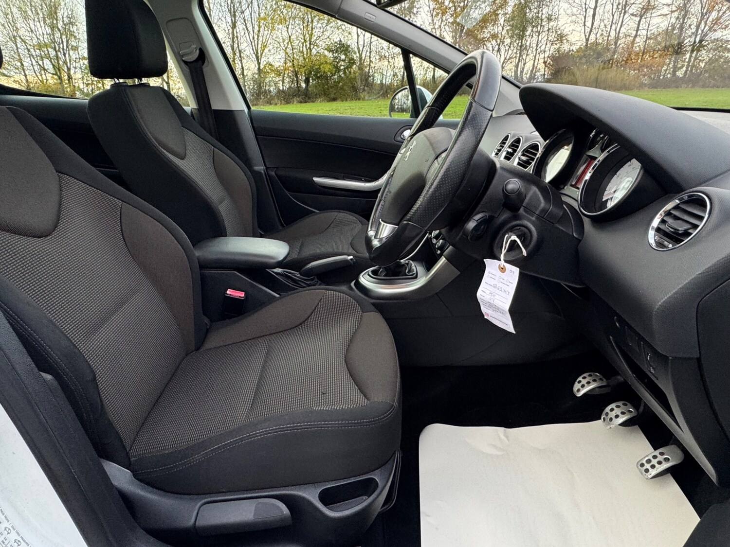 Used Peugeot 308 2013 for sale - 76466128: Photo 13