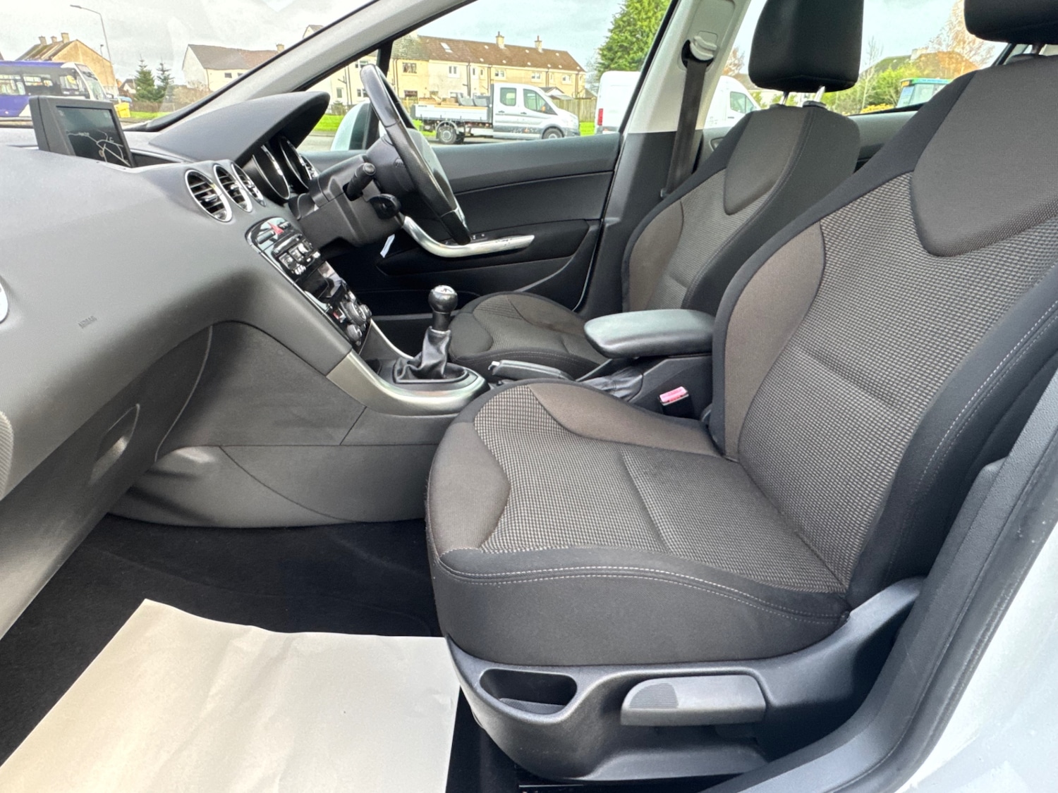 Used Peugeot 308 2013 for sale - 76466128: Photo 23