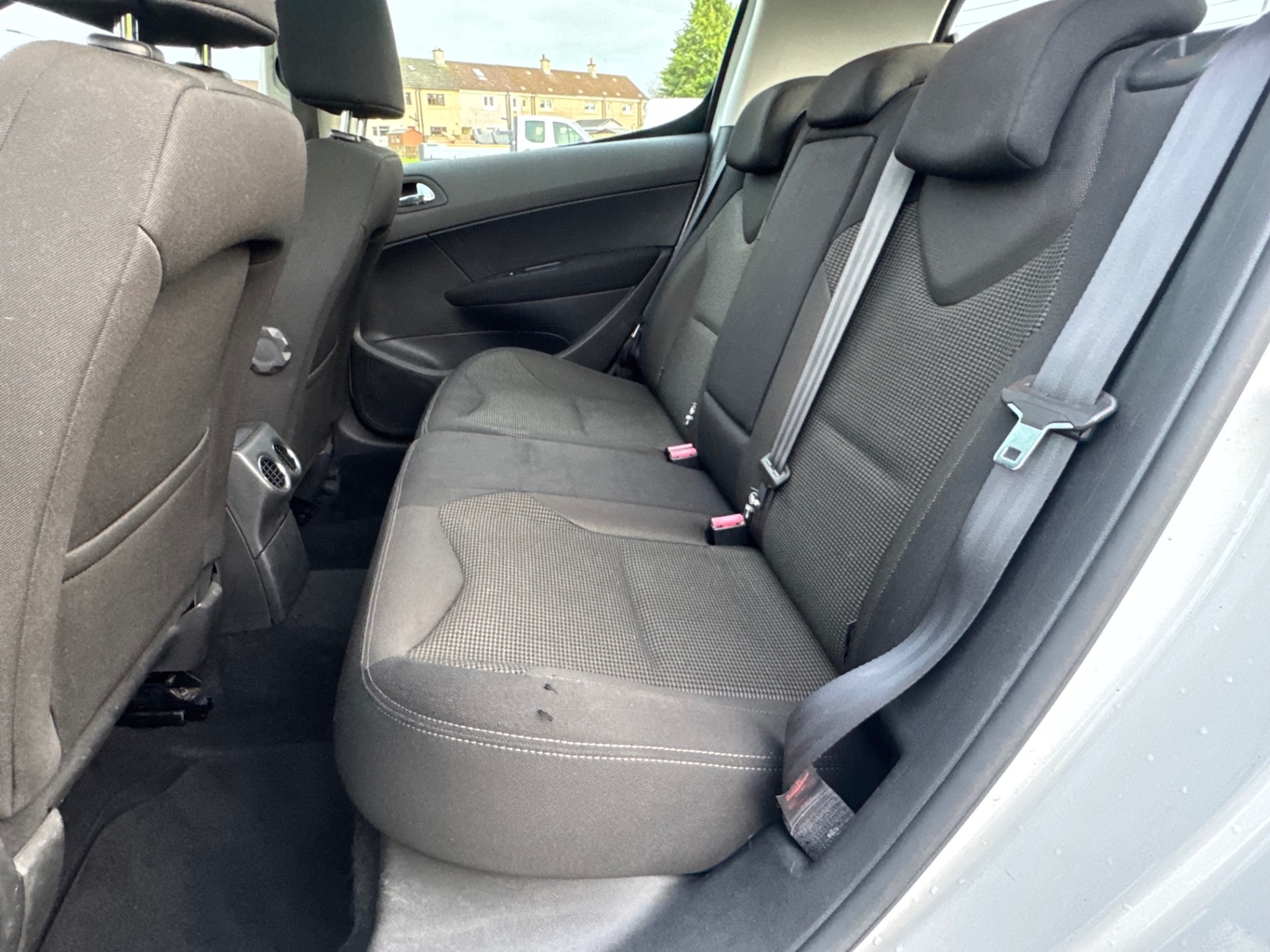 Used Peugeot 308 2013 for sale - 76466128: Photo 24