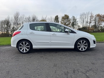 Used Peugeot 308 2013 for sale - 76466128: Photo