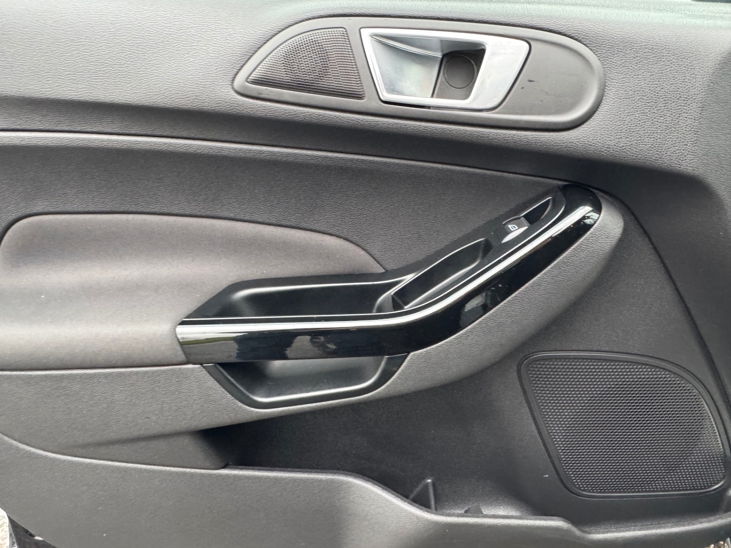 Used Ford Fiesta 2015 for sale - 77283867: Photo 20