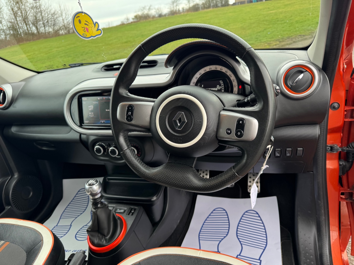 Used Renault Twingo 2017 for sale - 77650304: Photo 10