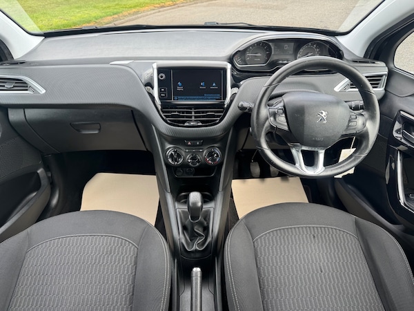 Used Peugeot 208 2018 for sale - 74421998: Photo 18