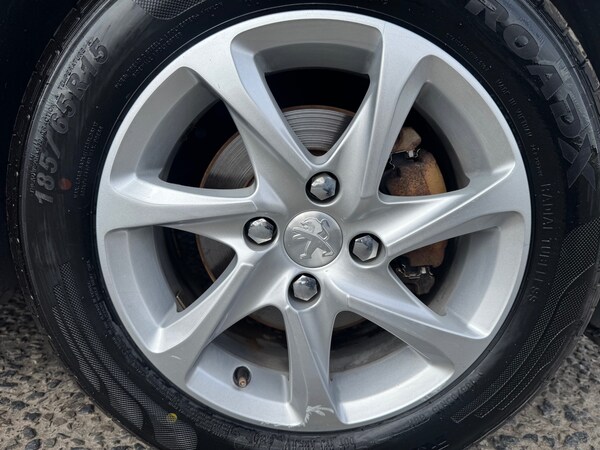 Used Peugeot 208 2018 for sale - 74421998: Photo 22