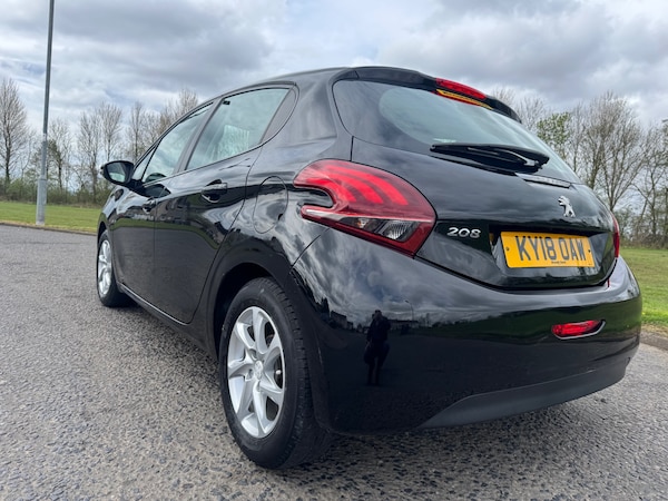 Used Peugeot 208 2018 for sale - 74421998: Photo 5