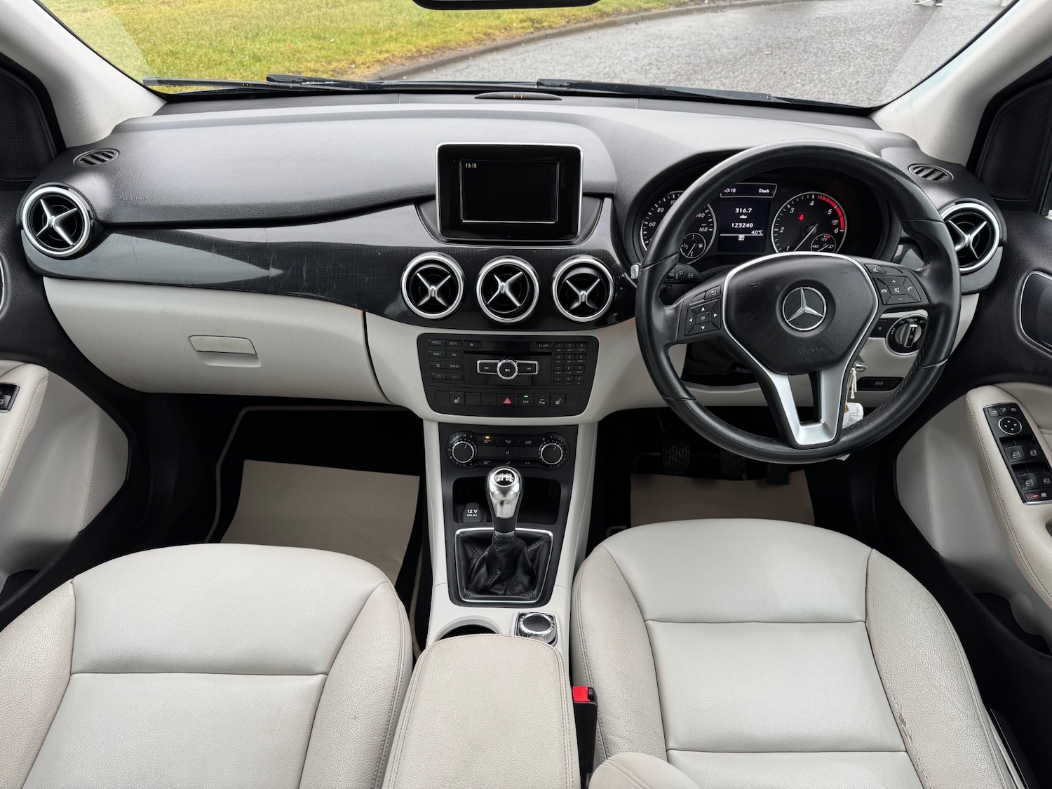 Used Mercedes-Benz B Class 2012 for sale - 76455151: Photo 14