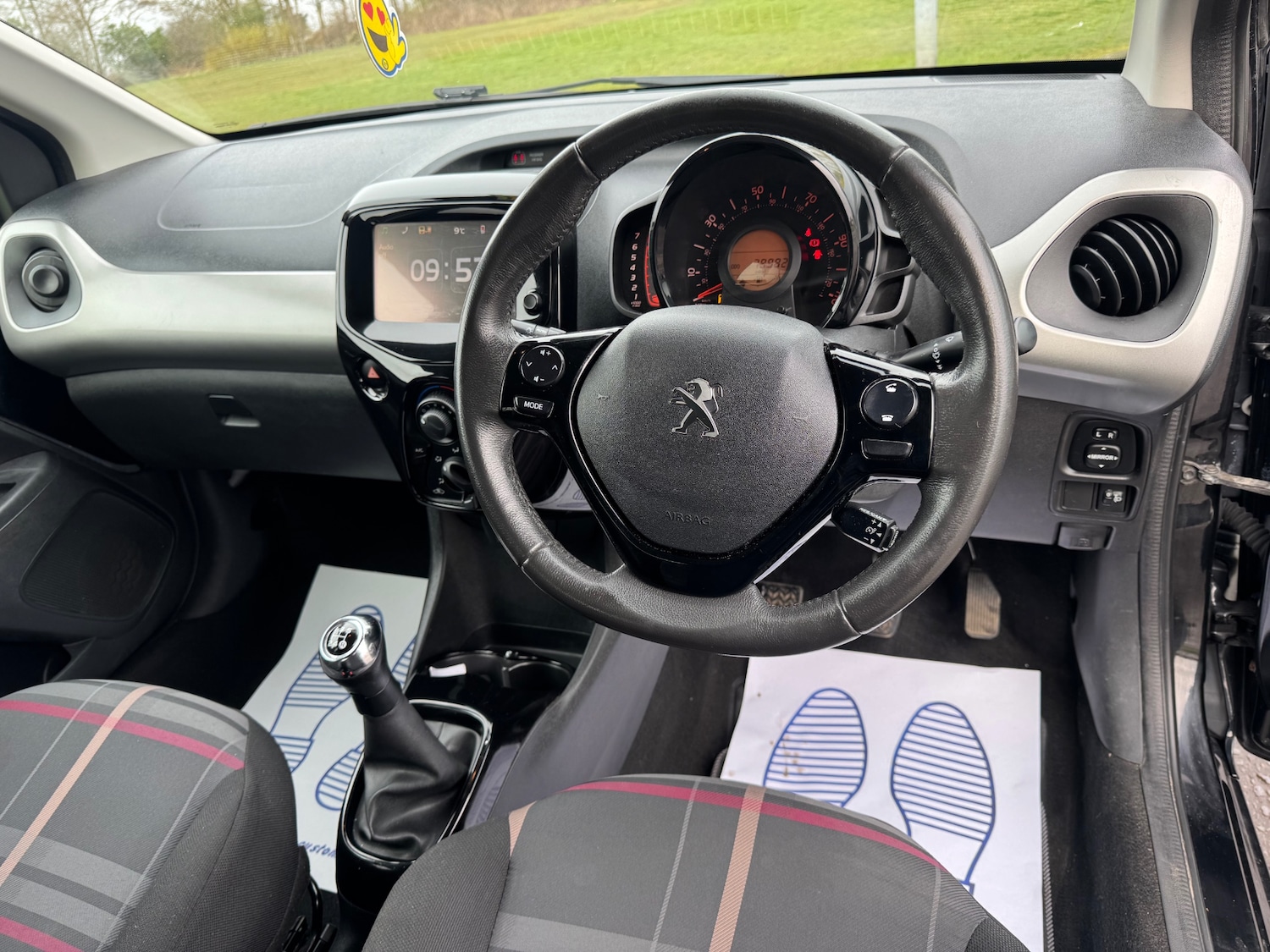 Used Peugeot 108 2015 for sale - 77996987: Photo 10