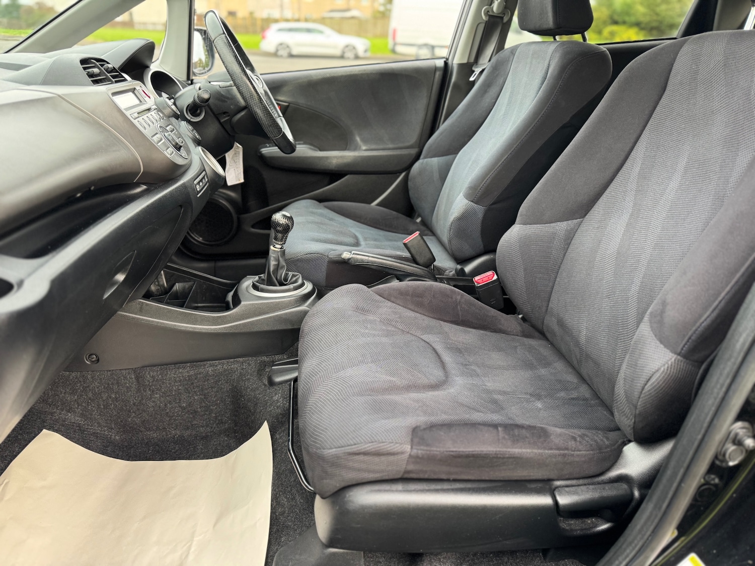 Used Honda Jazz 2010 for sale - 76173836: Photo 15
