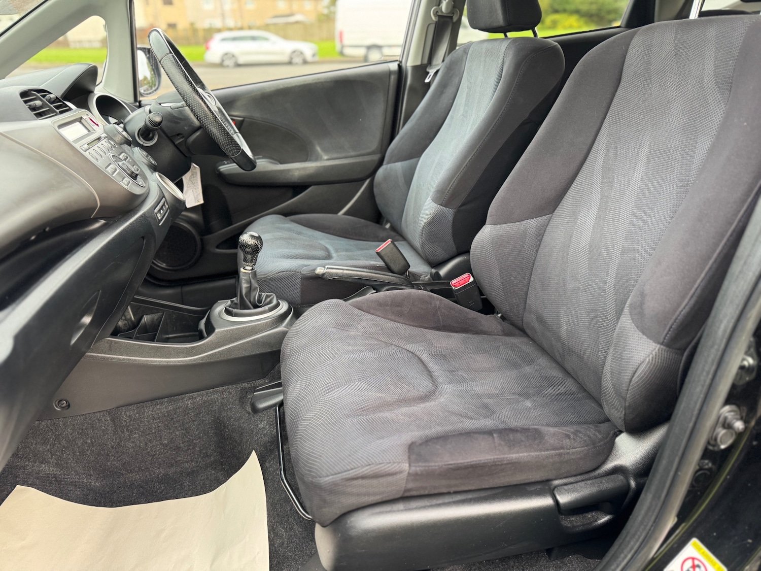 Used Honda Jazz 2010 for sale - 76173836: Photo 23
